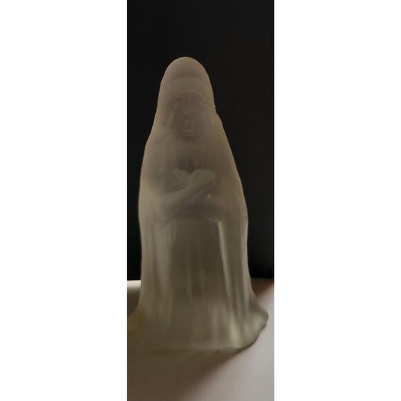 Vintage Nativity Set Frosted Glass 6 Pc Miniature Nativity No Box Approx 3" GC - Picture 11 of 13